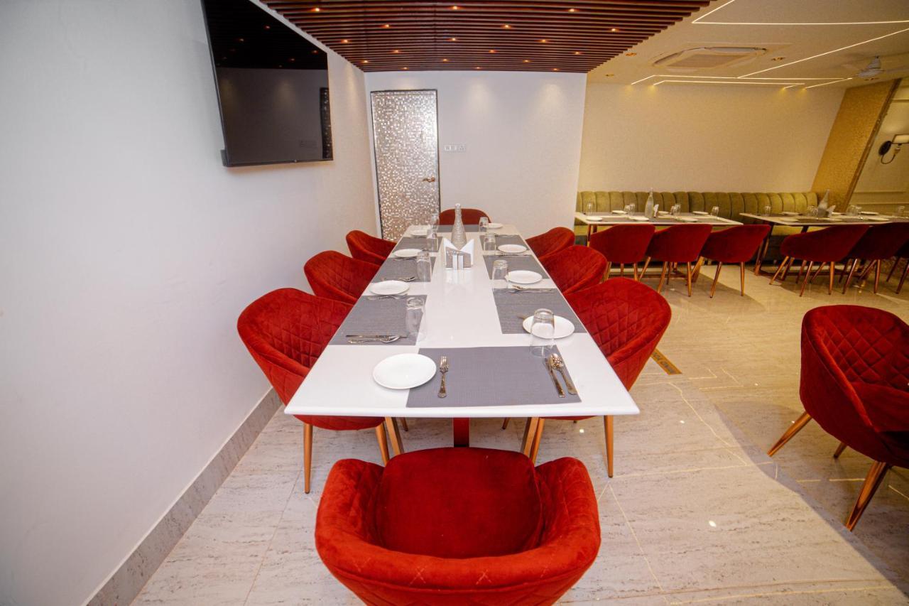 Pearl Courtyard Otel Varanasi Dış mekan fotoğraf