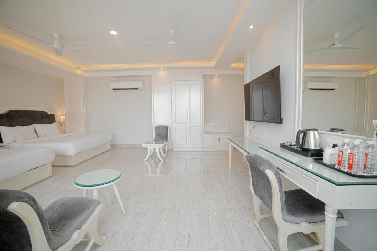 Pearl Courtyard Otel Varanasi Dış mekan fotoğraf